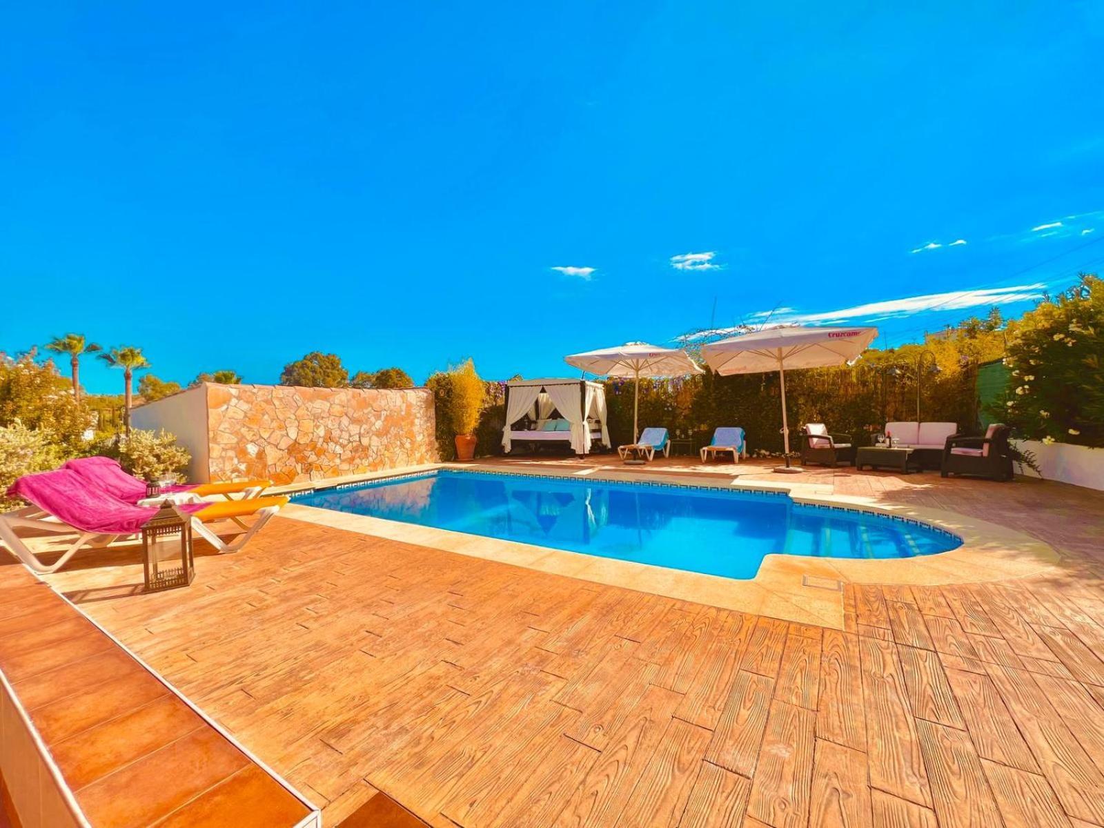 Sebastian'S House Villa Coin Luaran gambar